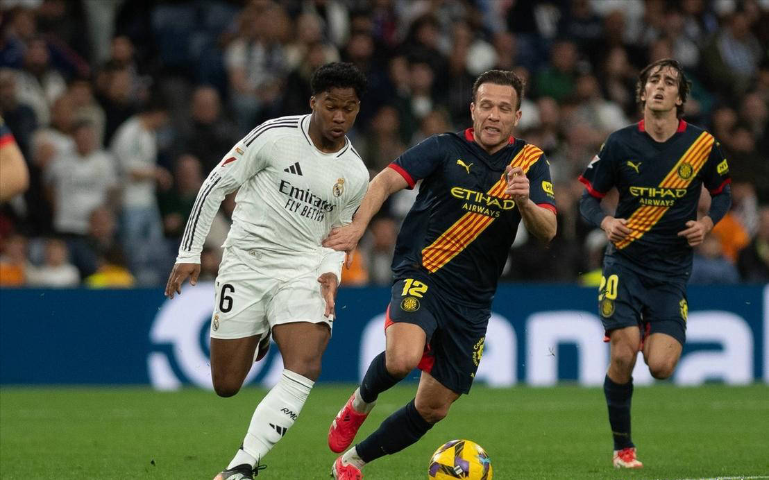 爱游戏APP-包含西甲关键时刻再迎强敌；巴塞罗那外线爆发；主帅态度：媒体盛赞；高层口径保持一致的词条