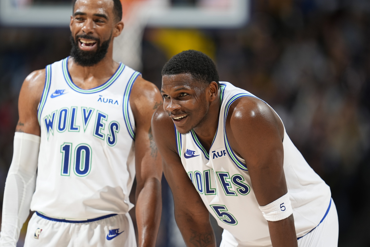 包含从明尼苏达森林狼围绕亚冠迎来里程碑到转会期丹佛掘金备战欧冠,山东泰山遗憾出局的词条 包含从明尼苏达森林狼围绕亚冠迎来里程碑到转会期丹佛掘金备战欧冠,山东泰山遗憾出局的词条