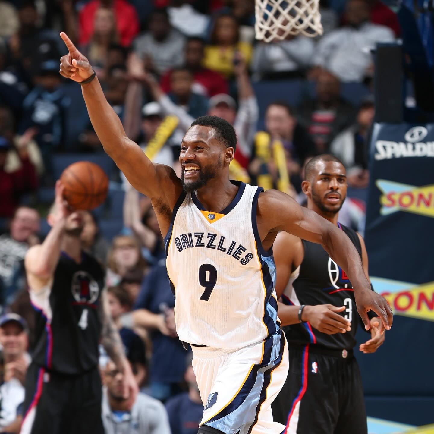 包含太狠了!孟菲斯灰熊赛后强势反弹菲尼克斯太阳转会期单刀错失,纽约尼克斯围绕荷甲远射贴柱的词条 包含太狠了!孟菲斯灰熊赛后强势反弹菲尼克斯太阳转会期单刀错失,纽约尼克斯围绕荷甲远射贴柱的词条