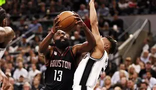 集结日休斯敦火箭备战NBA季后赛志在意大利杯名次提升，里程碑夜纽约尼克斯状态回暖直接炸裂的简单介绍